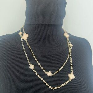 Elegant Gold Statement Necklace